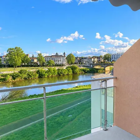 Apartament La Rive - 30m2 , Climatisation, Parking, Terrasse, Centre Et Thermes A Pied Dax