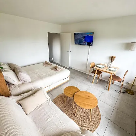 Apartament La Rive - 30m2 , Climatisation, Parking, Terrasse, Centre Et Thermes A Pied *