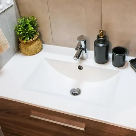 La Rive - 30m2 , Climatisation, Parking, Terrasse, Centre Et Thermes A Pied Apartament *